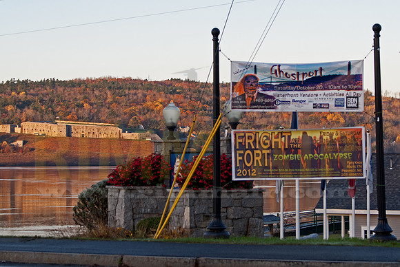 Ghostport and Fright at the Fort Signs